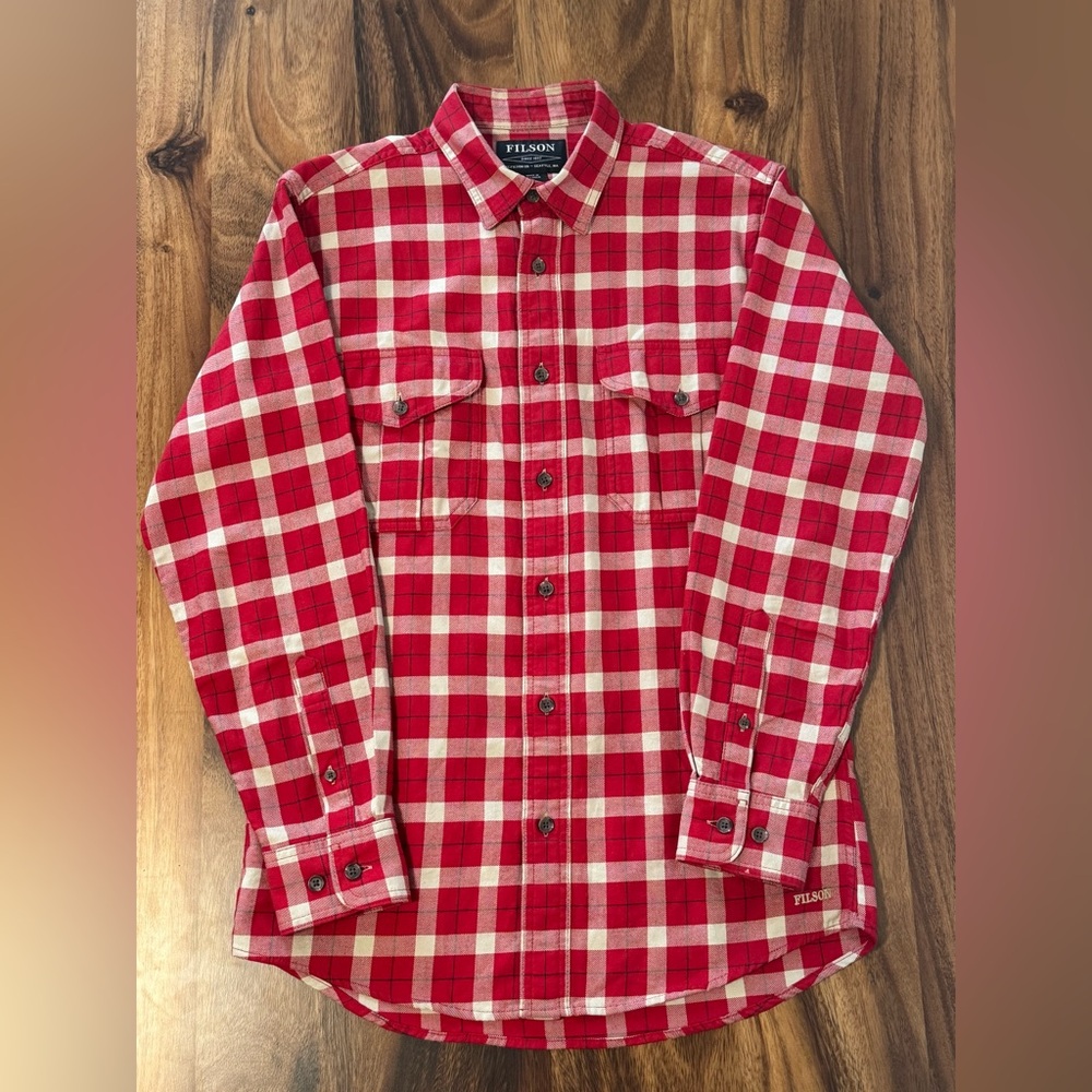 FILSON ❤️ LIGHTWEIGHT ALASKAN GUIDE SHIRT
Size XS